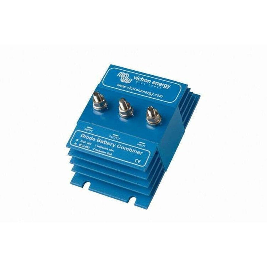 Side view of battery combiner stack with extruded cooling fins