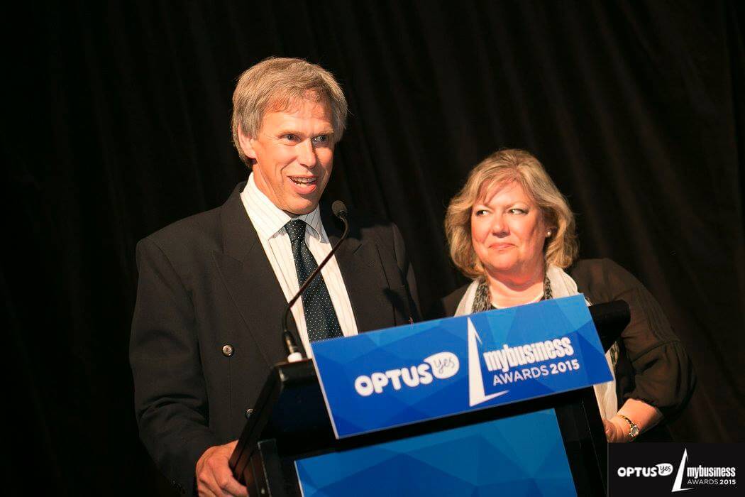 Phil and Trish Chapallaz accepting Award at 2015 Optus MyBusiness Awards