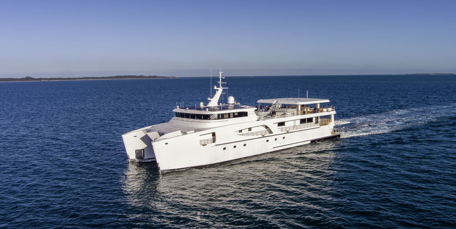 Super Yacht SunPower Maxeon