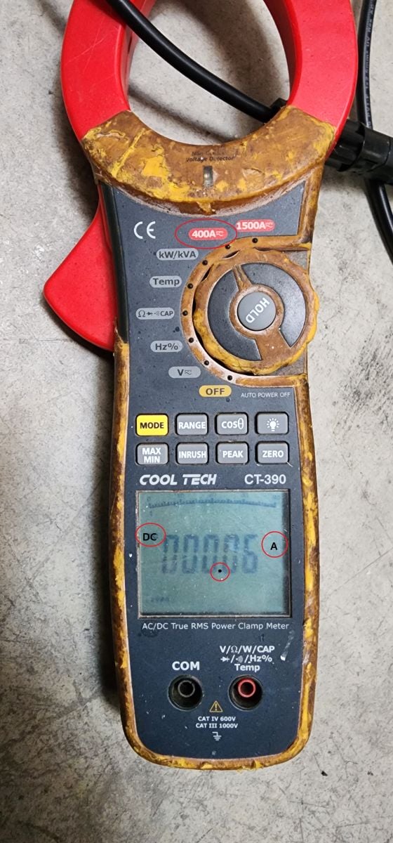 Measuring solar panel short circuit current with a clampmeter