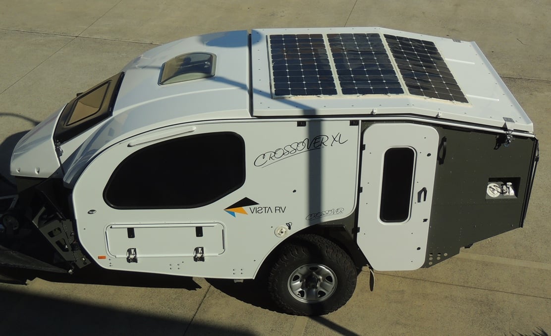 Vista crossover with flexible lightweight solar panels