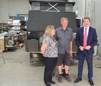 Hon Alan Tudge MP visits Solar 4 RVs premises