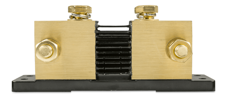 Close-up side view of the 2000A SmartShunt cooling fins between two large brass terminal blocks