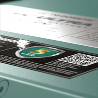 Close-up of 5-year warranty badge and QR code on the battery casing